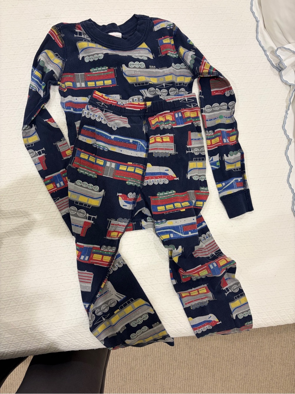 Two pairs Hanna Anderson long sleeve Pajamas